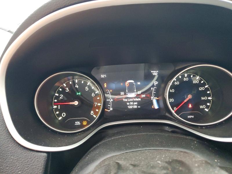 Photo 9 from auction – 2018 JEEP COMPASS with VIN 3C4NJDBB5JT131843