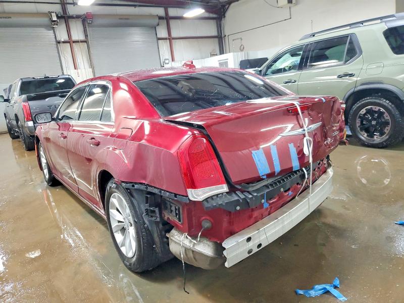 Photo 2 from auction – 2020 CHRYSLER 300 with VIN 2C3CCAAG8LH121983