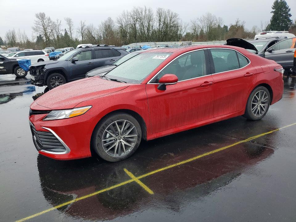 Photo 1 from auction – 2023 TOYOTA CAMRY with VIN 4T1F31AK8PU056161