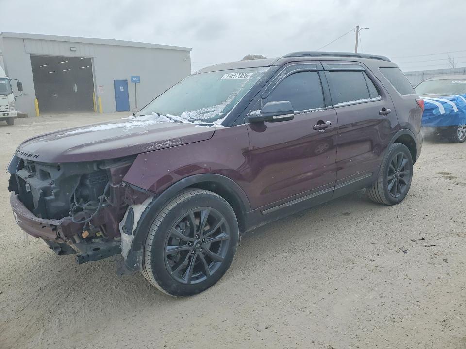 FORD EXPLORER X 2018 with VIN 1FM5K8D8XJGC65639 - Photo from auction