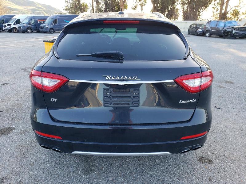 Photo 6 from auction – 2018 MASERATI LEVANTE with VIN ZN661XULXJX304349