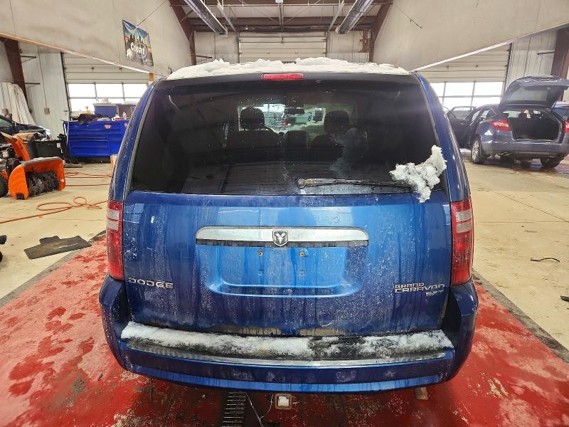 Photo 6 from auction – 2010 DODGE GRAND CARA with VIN 2D4RN5D19AR372021