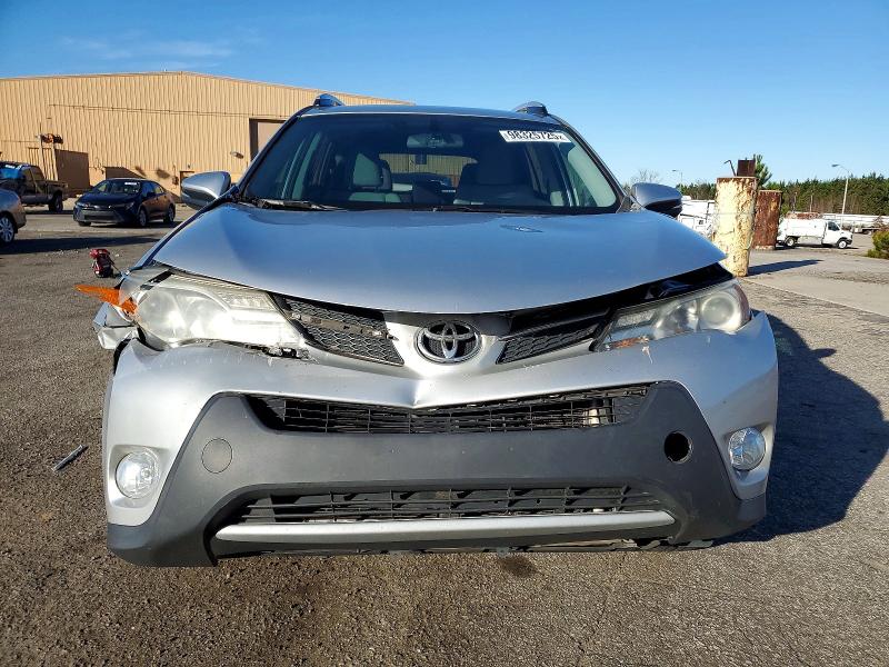 Photo 5 from auction – 2015 TOYOTA RAV4 XLE with VIN 2T3WFREV5FW173776