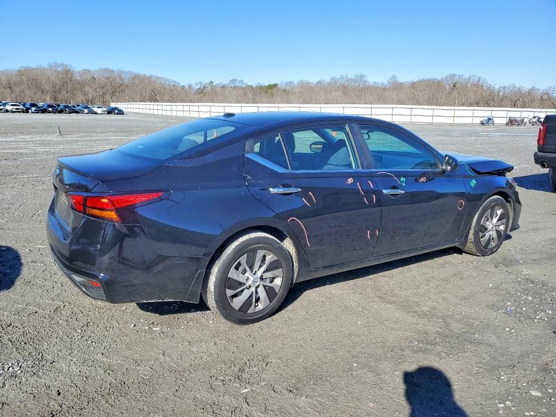 Photo 3 from auction – 2020 NISSAN ALTIMA S with VIN 1N4BL4BV2LC262319