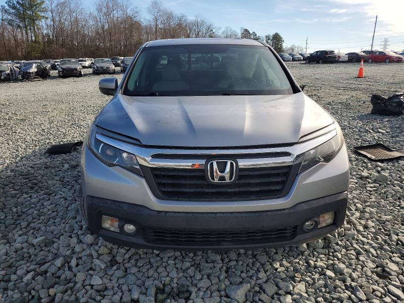 Photo 5 from auction – 2019 HONDA RIDGELINE with VIN 5FPYK3F56KB023585