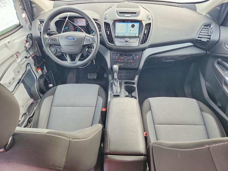 Photo 8 from auction – 2017 FORD ESCAPE SE with VIN 1FMCU0G92HUA55054