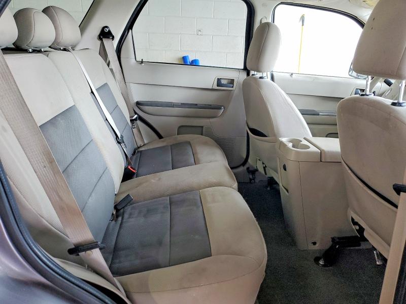 Photo 11 from auction – 2008 FORD ESCAPE XLT with VIN 1FMCU03148KB85588