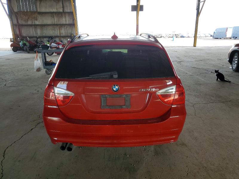 Photo 6 from auction – 2007 BMW 328 IT with VIN WBAVS13537FX16103