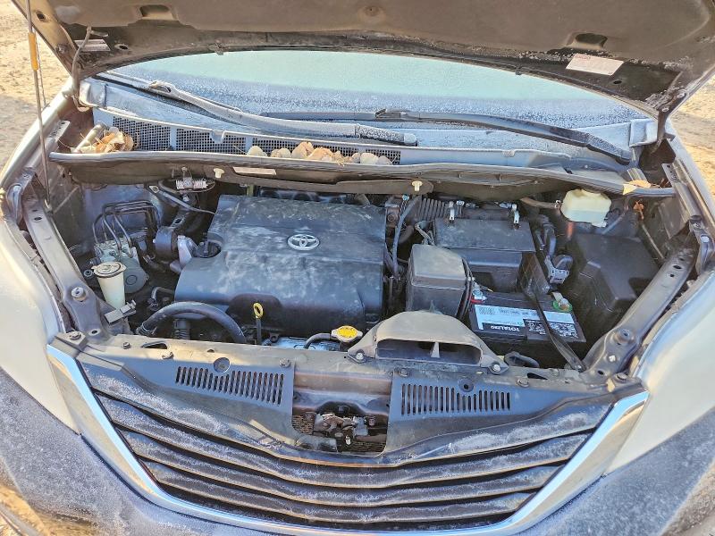 Photo 12 from auction – 2013 TOYOTA SIENNA LE with VIN 5TDKK3DC0DS293507