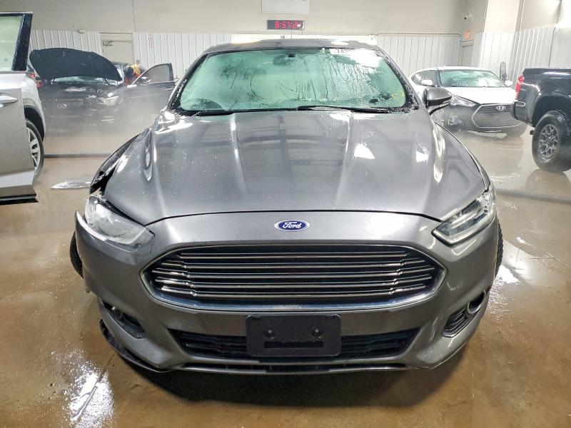 Photo 5 from auction – 2014 FORD FUSION SE with VIN 3FA6P0HR7ER219012