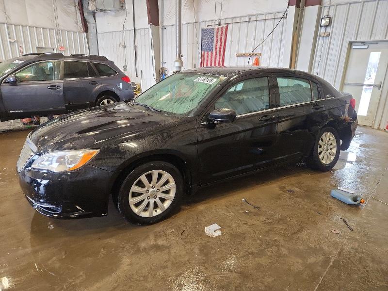 CHRYSLER 200 2013 with VIN 1C3CCBBG2DN607945 - Photo from auction