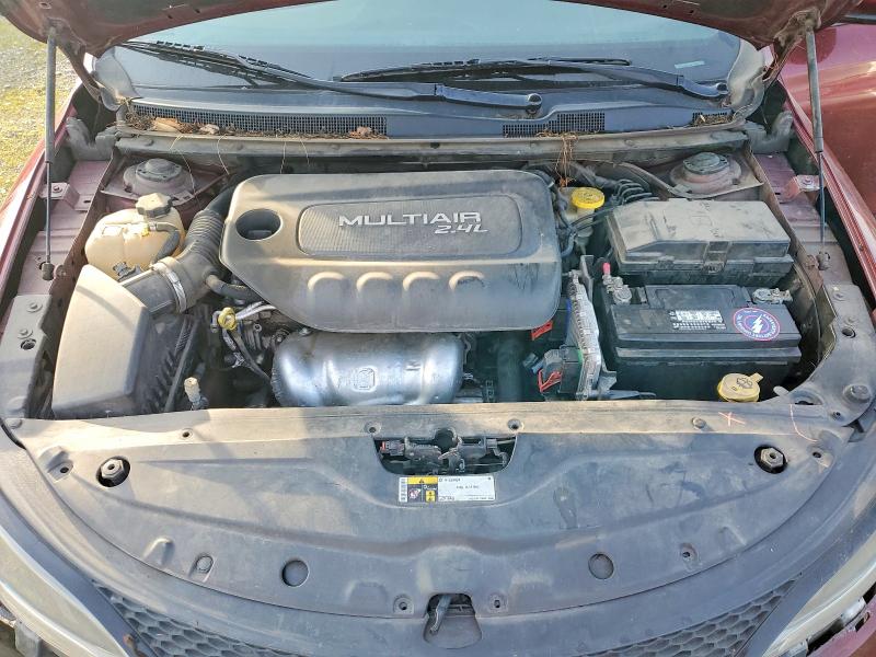 Photo 11 from auction – 2015 CHRYSLER 200 with VIN 1C3CCCBB0FN614342