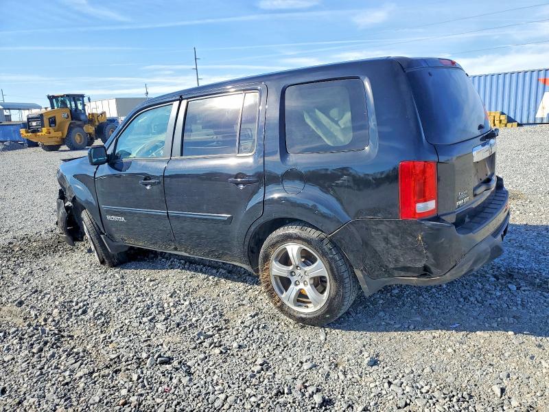 Photo 2 from auction – 2015 HONDA PILOT EXL with VIN 5FNYF3H59FB016601