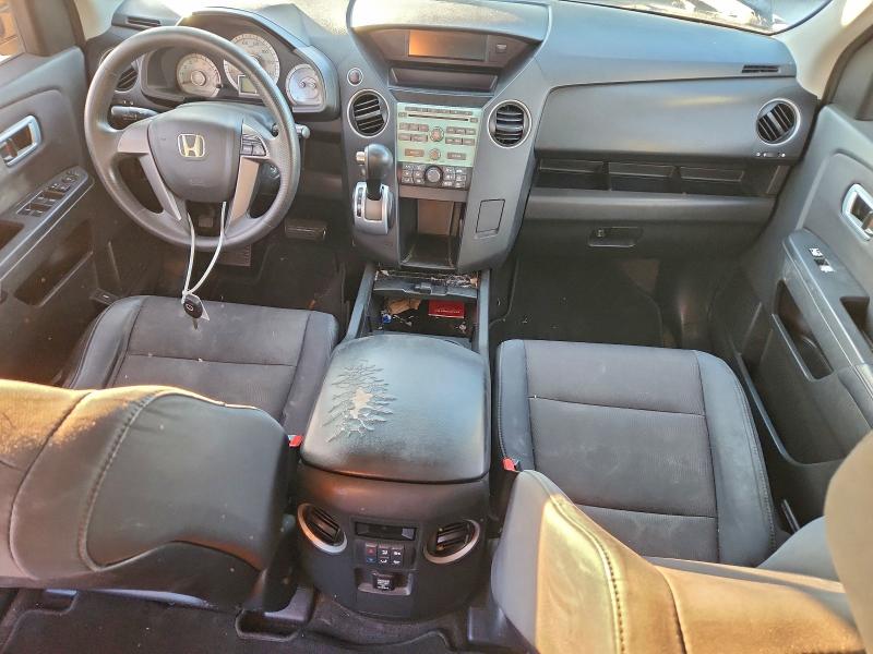 Photo 8 from auction – 2011 HONDA PILOT LX with VIN 5FNYF3H21BB005026