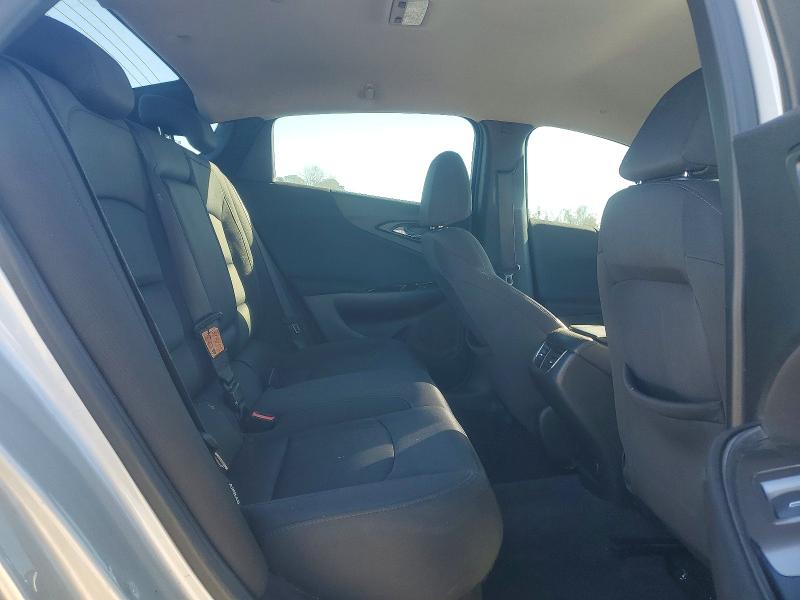 Photo 10 from auction – 2016 CHEVROLET MALIBU with VIN 1G1ZE5ST0GF304488