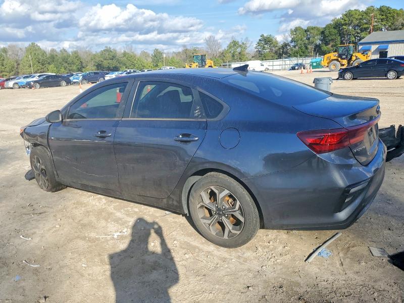 Photo 2 from auction – 2019 KIA FORTE FE with VIN 3KPF24AD9KE129698