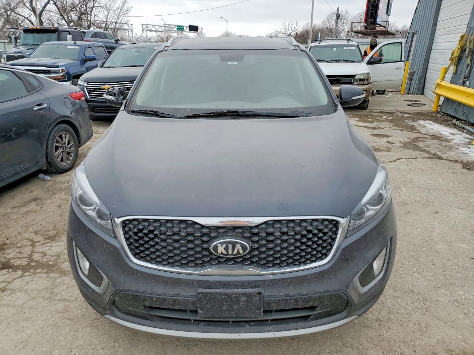 Photo 5 from auction – 2016 KIA SORENTO EX with VIN 5XYPHDA58GG181717