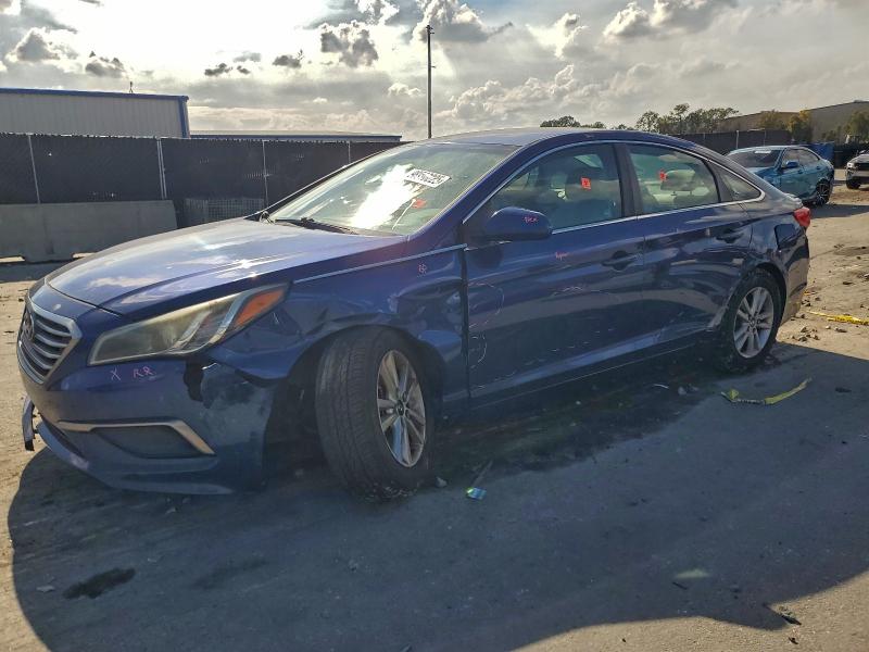 HYUNDAI SONATA SE 2016 with VIN 5NPE24AF8GH339919 - Photo from auction