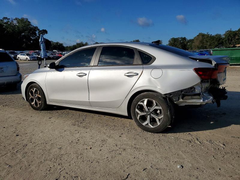 Photo 2 from auction – 2021 KIA FORTE FE with VIN 3KPF24AD7ME389794