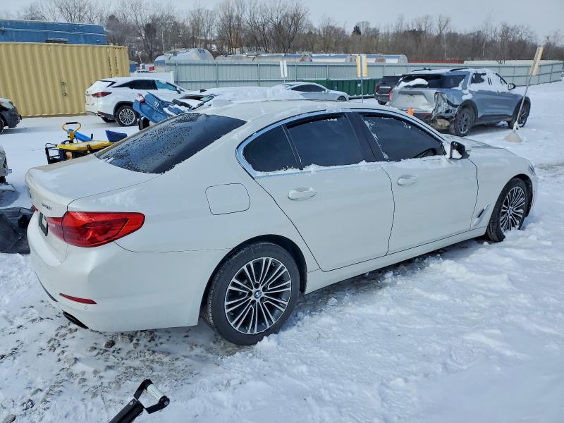 Photo 3 from auction – 2019 BMW 540 XI with VIN WBAJE7C55KWW21253