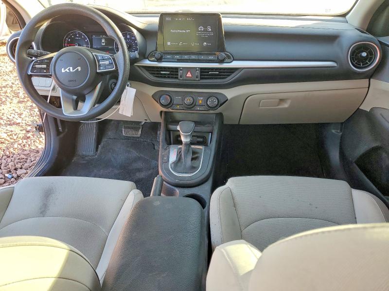 Photo 8 from auction – 2023 KIA FORTE with VIN 3KPF24AD5PE646987