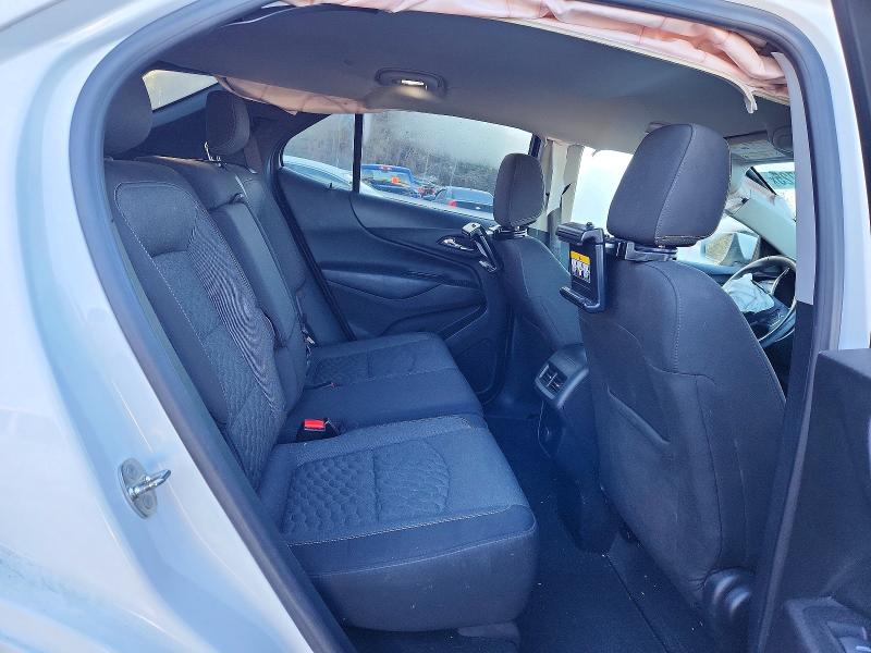 Photo 11 from auction – 2018 CHEVROLET EQUINOX LT with VIN 3GNAXKEX1JS512966