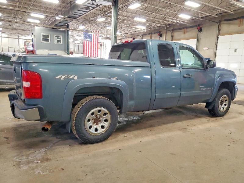 Photo 3 from auction – 2007 CHEVROLET SILVERADO with VIN 1GCEK19097Z532233