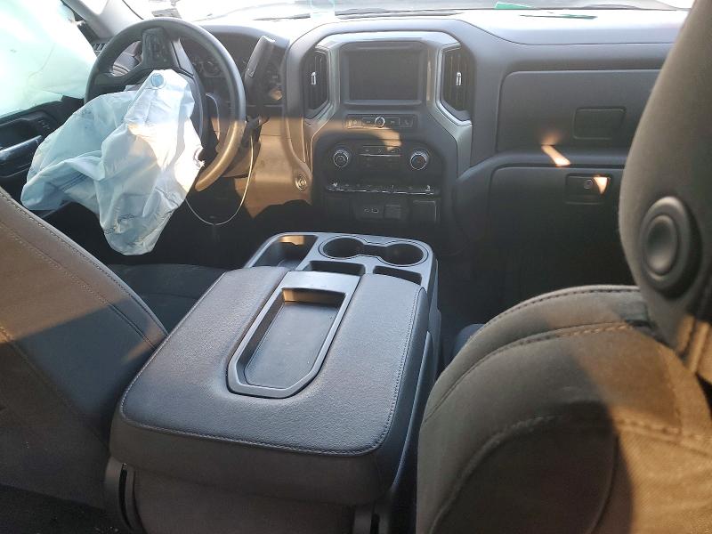 Photo 8 from auction – 2022 CHEVROLET SILVERADO with VIN 3GCPDCED0NG650448