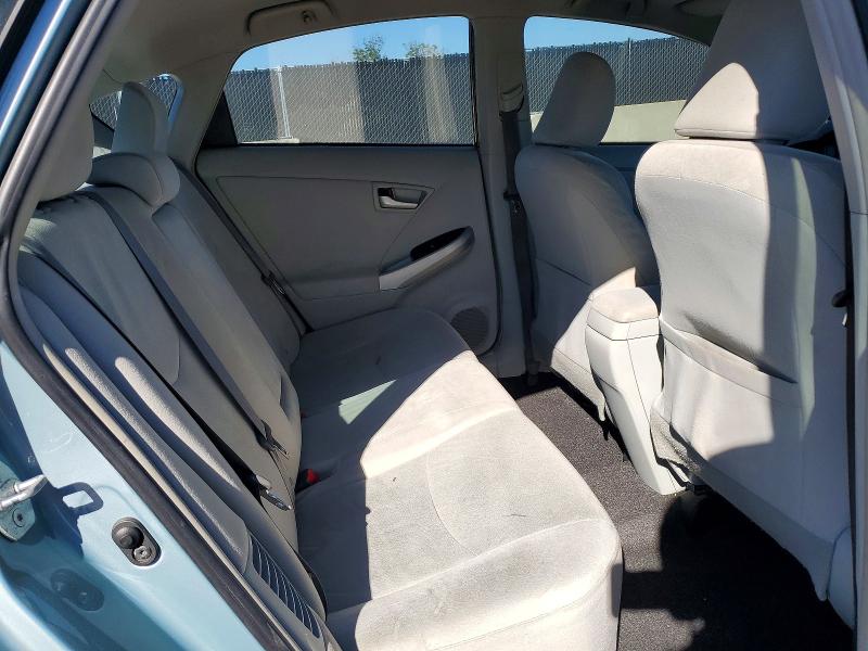 Photo 10 from auction – 2014 TOYOTA PRIUS with VIN JTDKN3DU7E1744270