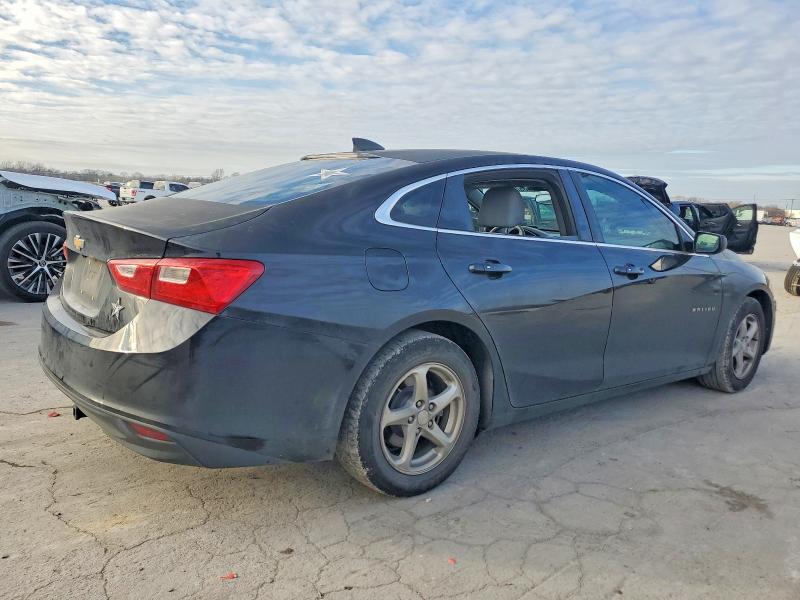 Photo 3 from auction – 2017 CHEVROLET MALIBU LS with VIN 1G1ZB5ST8HF117171