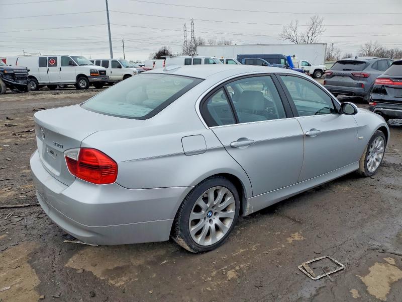 Photo 3 from auction – 2006 BMW 330 I with VIN WBAVB33546PS16293