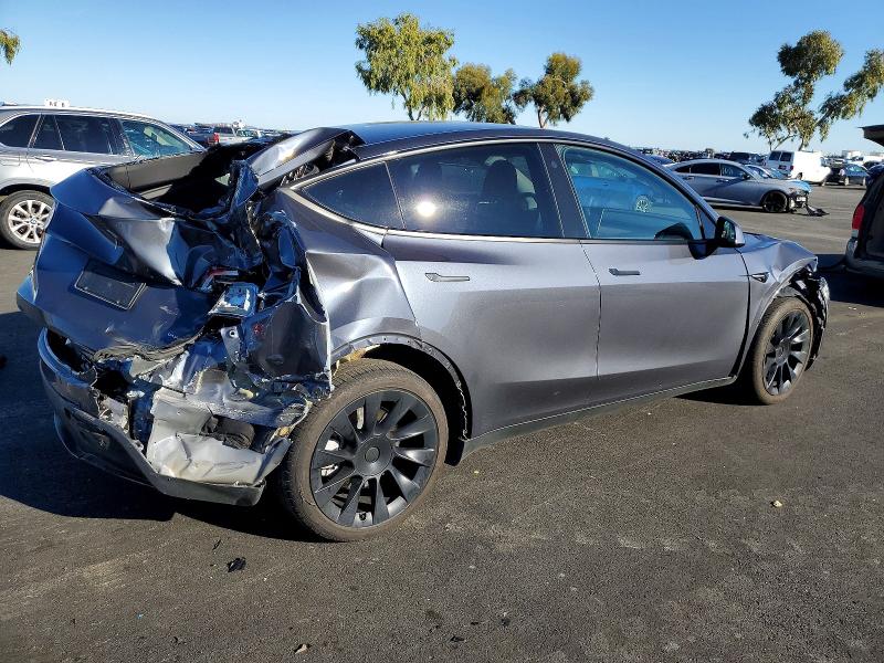 Photo 3 from auction – 2023 TESLA MODEL Y with VIN 7SAYGDEE2PA074333