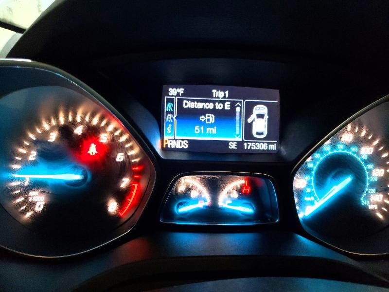 Photo 9 from auction – 2015 FORD ESCAPE with VIN 1FMCU9J97FUA90456