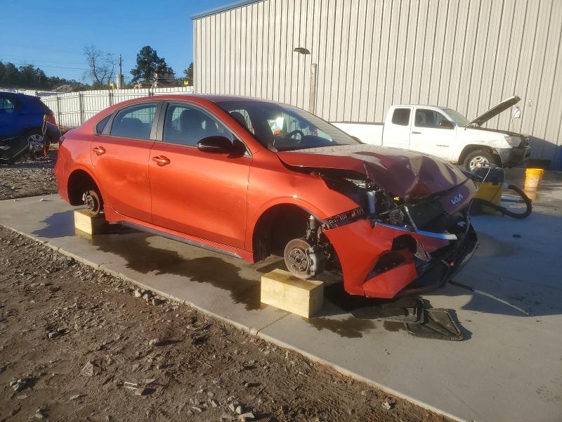Photo 4 from auction – 2023 KIA FORTE GT L with VIN 3KPF54AD7PE543660