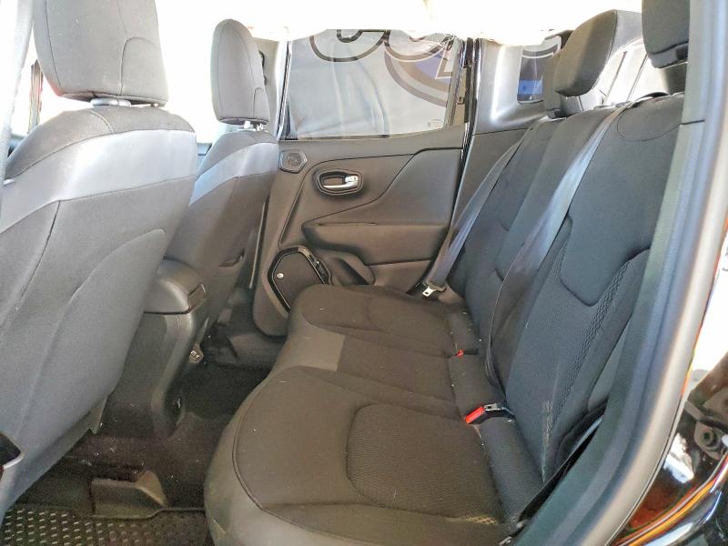 Photo 10 from auction – 2018 JEEP RENEGADE with VIN ZACCJBBB9JPH02513