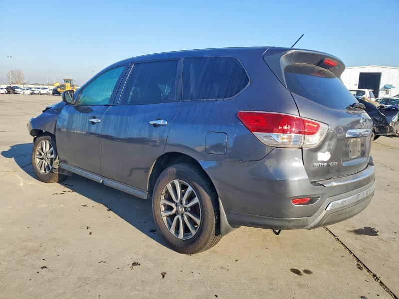 Photo 2 from auction – 2013 NISSAN PATHFINDER with VIN 5N1AR2MN8DC674537