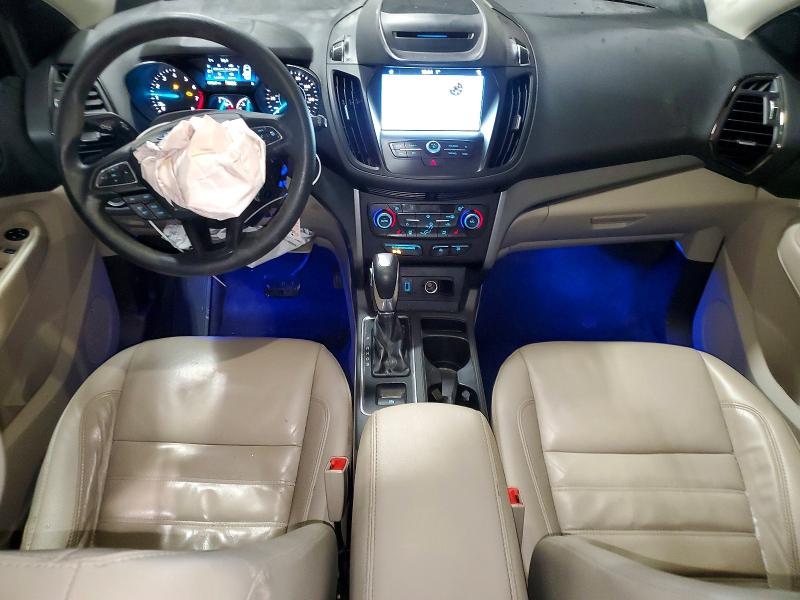 Photo 8 from auction – 2018 FORD ESCAPE SEL with VIN 1FMCU9HDXJUB74550
