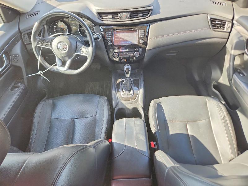 Photo 8 from auction – 2017 NISSAN ROGUE SV H with VIN 5N1ET2MV1HC768896