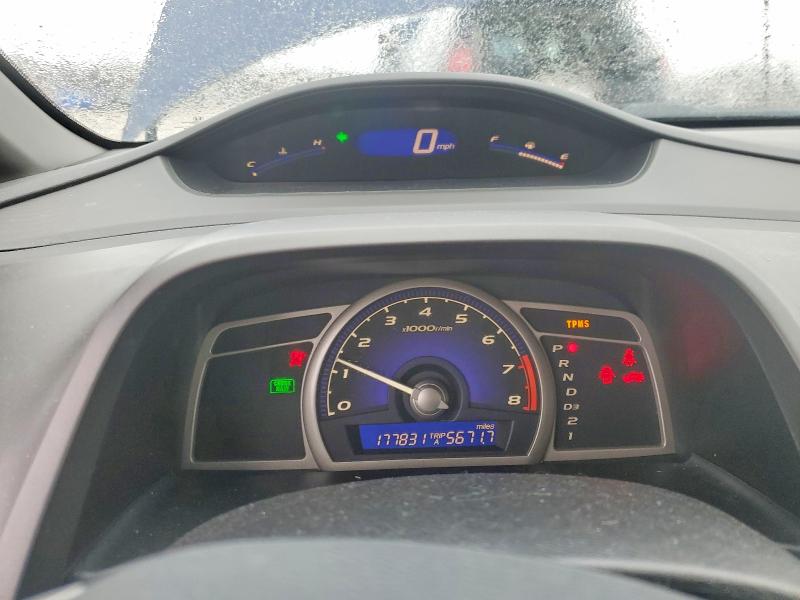 Photo 9 from auction – 2010 HONDA CIVIC LX with VIN 19XFA1F5XAE029790
