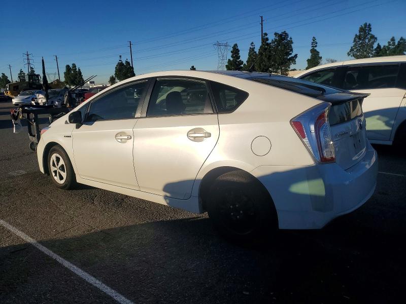 Photo 2 from auction – 2013 TOYOTA PRIUS with VIN JTDKN3DU5D5587264