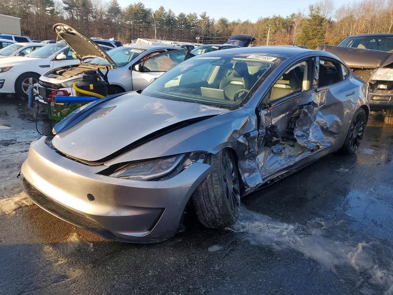 TESLA MODEL 3 2025 with VIN 5YJ3E1ET0SF076619 - Photo from auction