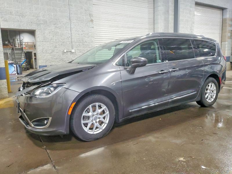 CHRYSLER PACIFICA T 2020 with VIN 2C4RC1BG5LR103990 - Photo from auction