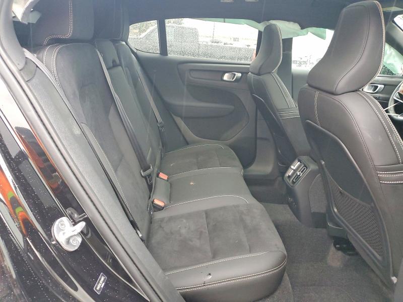 Photo 11 from auction – 2024 VOLVO C40 with VIN YV4ER3GL2R2104873