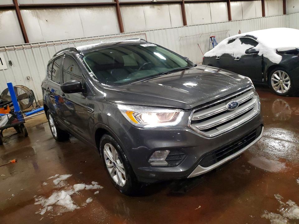 Photo 4 from auction – 2019 FORD ESCAPE with VIN 1FMCU9HD3KUC51714