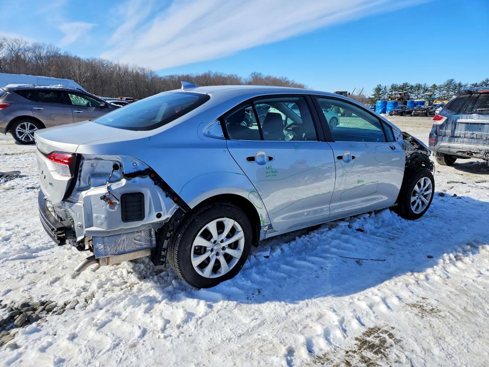 Photo 3 from auction – 2024 TOYOTA COROLLA LE with VIN 5YFB4MDE9RP227779