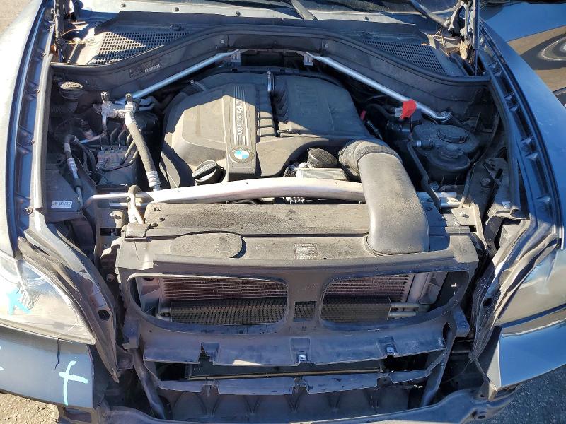 Photo 12 from auction – 2013 BMW X5 XDRIVE3 with VIN 5UXZV4C56D0E07402