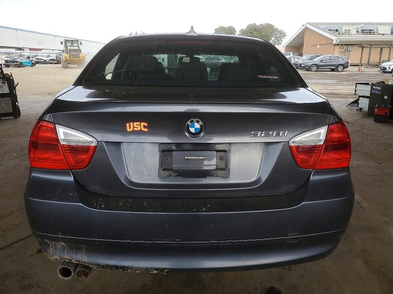 Photo 6 from auction – 2008 BMW 328 I with VIN WBAVA37528NL46780