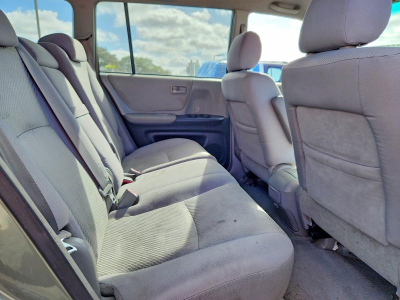 Photo 11 from auction – 2006 TOYOTA HIGHLANDER with VIN JTEGP21A560104372
