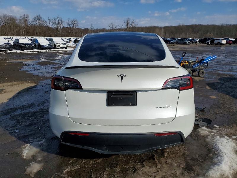 Photo 6 from auction – 2023 TESLA MODEL Y with VIN 7SAYGAEE1PF969121