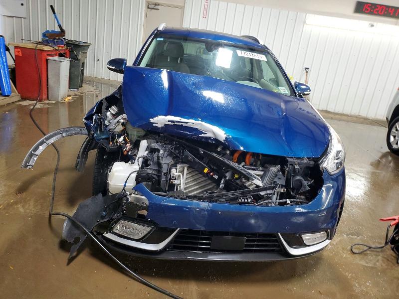 Photo 5 from auction – 2017 KIA NIRO EX TO with VIN KNDCE3LC8H5068423